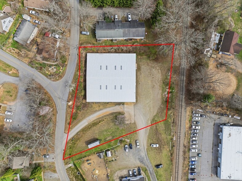 5 Woodland Dr, Asheville, NC for sale - Building Photo - Image 3 of 20