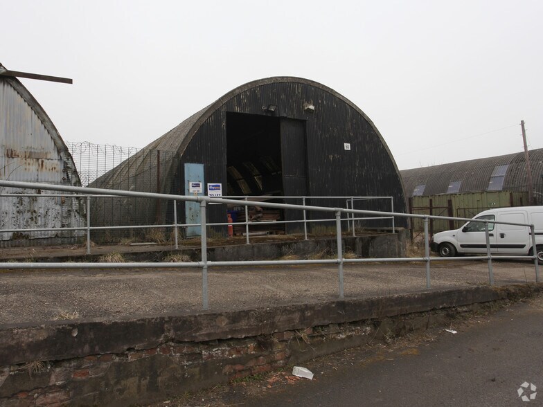 Boughton Industrial Estate, Boughton à vendre - Photo du bâtiment - Image 2 de 2