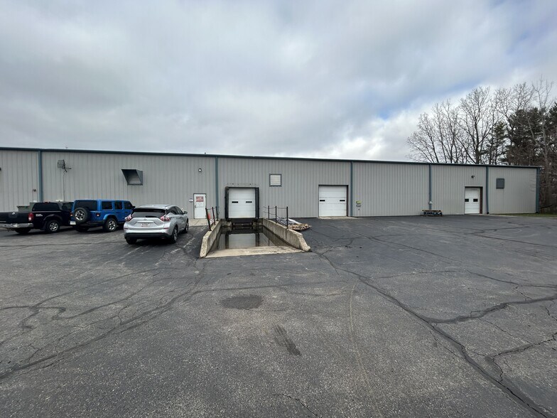 3 Pequignot Dr, Pierceton, IN for lease - Building Photo - Image 3 of 6