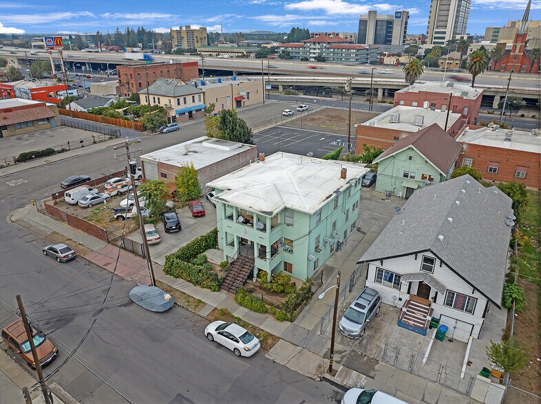 221 E Sonora St, Stockton, CA à vendre - Photo du bâtiment - Image 3 de 22