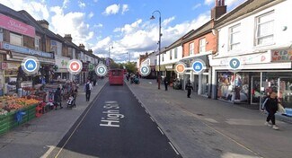 Plus de détails pour 24 High St N, Londres - Commerce de détail à louer