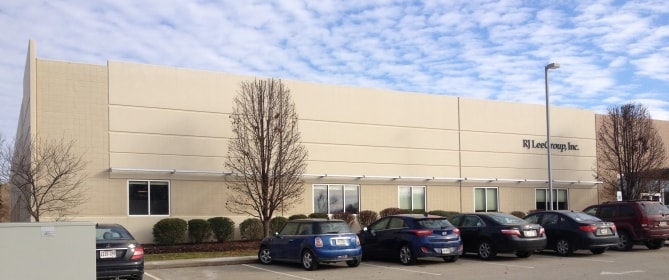 100 Evergreene Dr, Waynesburg, PA for lease - Primary Photo - Image 1 of 1