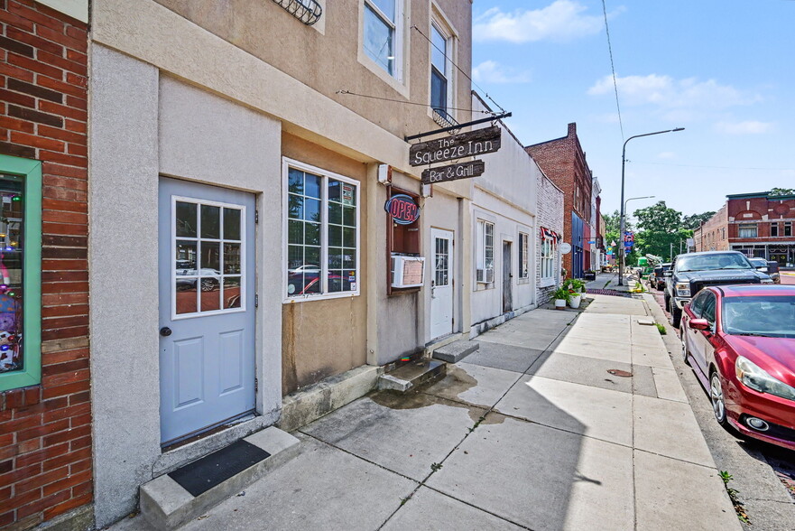 126 McConnell St, Oxford, IN for sale - Building Photo - Image 2 of 34