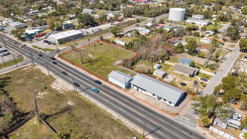 2135 E 5th St, Panama City, FL à vendre - Photo du bâtiment - Image 1 de 37
