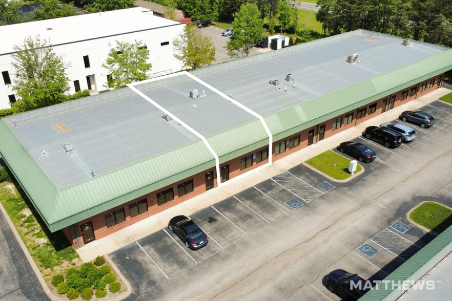 123 SE Parkway Ct, Franklin, TN for sale - Building Photo - Image 1 of 3