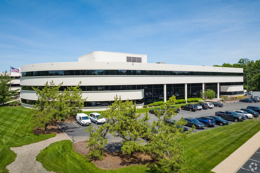 25 Vreeland Rd, Florham Park, NJ for lease - Building Photo - Image 2 of 7