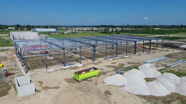 Plus de détails pour 70748 Beaver Creek Dr, Romeo, MI - Industriel à louer