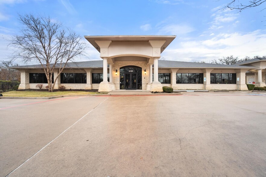 4105 S Bowen Rd, Arlington, TX for lease - Building Photo - Image 1 of 4