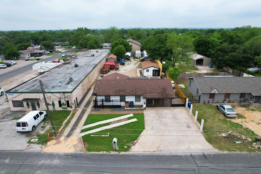 1003 Prairie Trl, Austin, TX à vendre - Photo principale - Image 1 de 19