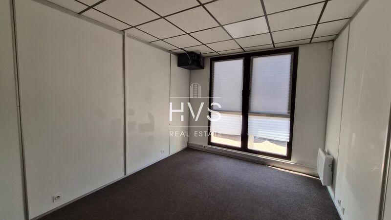 6 Allée Des Banquiers, Aix-en-Provence for sale - Building Photo - Image 2 of 6
