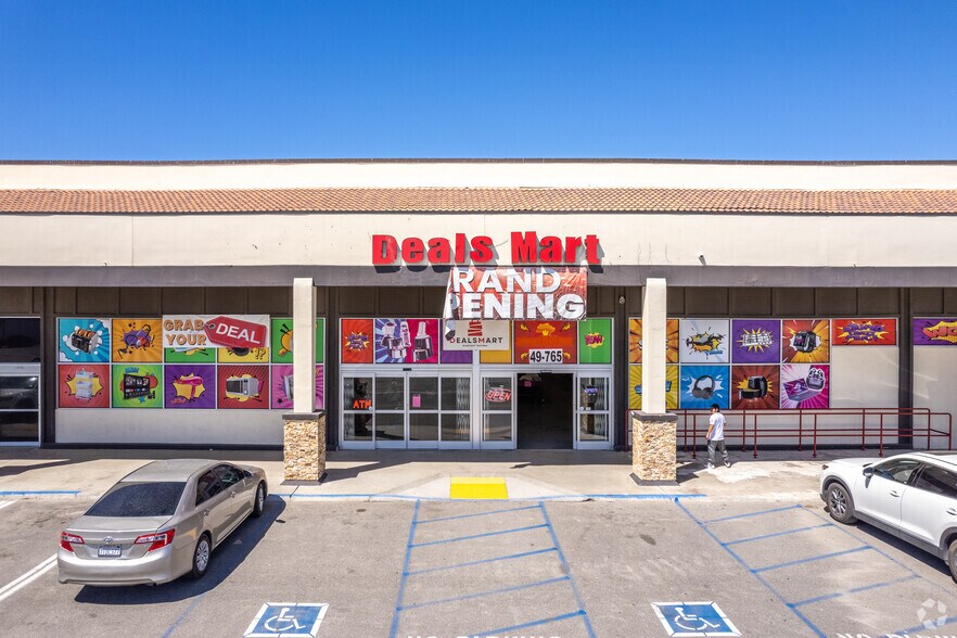 49617-51101 Harrison St, Coachella, CA à louer - Photo du bâtiment - Image 2 de 6