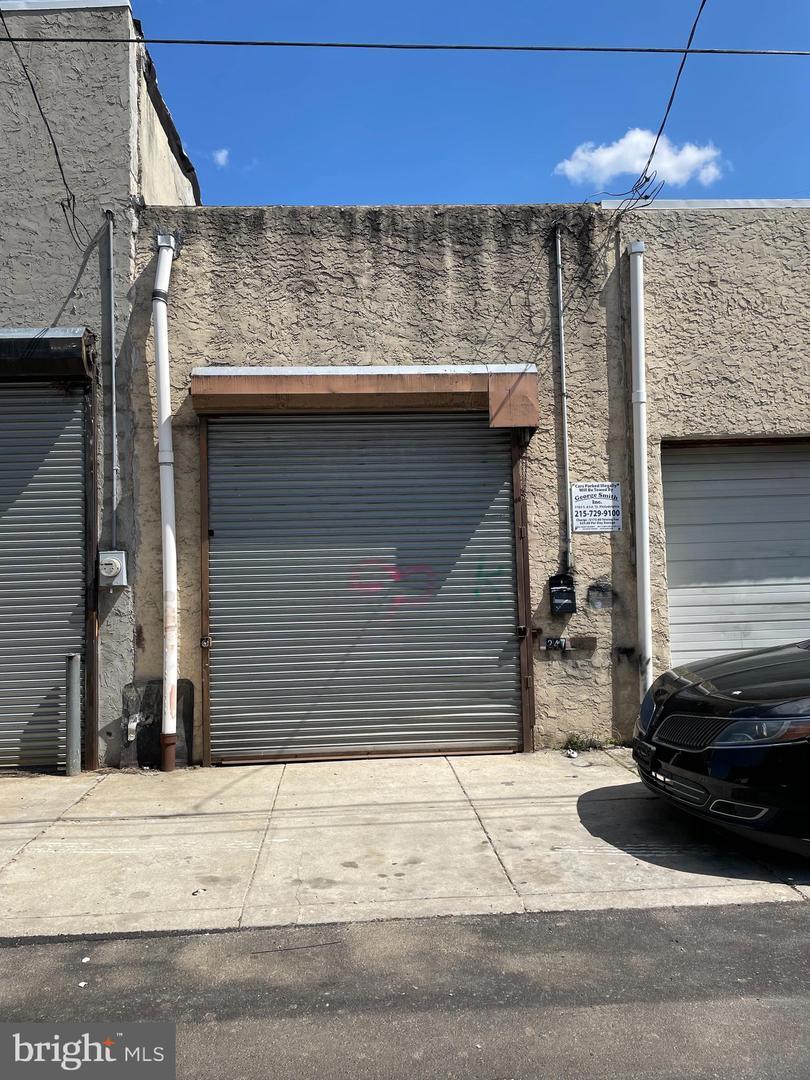 1247 S Harmony St, Philadelphia, PA for lease Primary Photo- Image 1 of 2