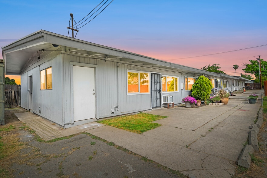 2605 Albatross Way, Sacramento, CA for sale - Building Photo - Image 1 of 60