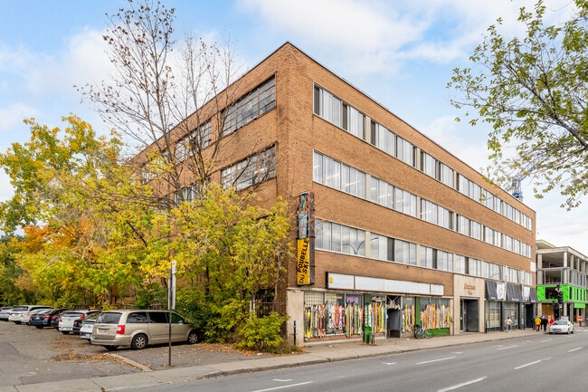More details for 8278-8290 Boul Saint-Laurent, Montréal, QC - Office for Lease