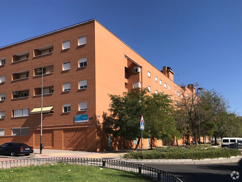 Calle Estocolmo, 1-19, Alcorcón, Madrid for lease - Building Photo - Image 2 of 3