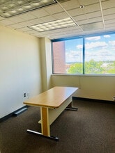 4221 Walney Rd, Chantilly, VA for lease Interior Photo- Image 2 of 8