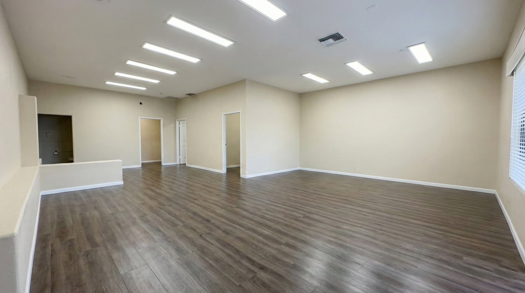 1270 Persian Dr, Sunnyvale, CA à louer Photo intérieure- Image 1 de 4