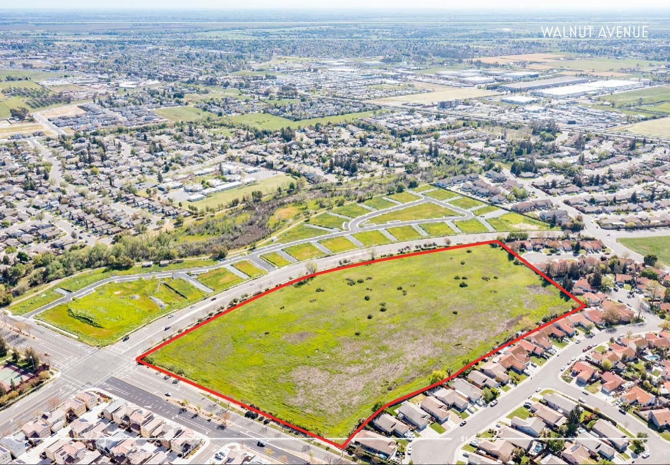 Walnut Ave, Galt, CA for sale Primary Photo- Image 1 of 1