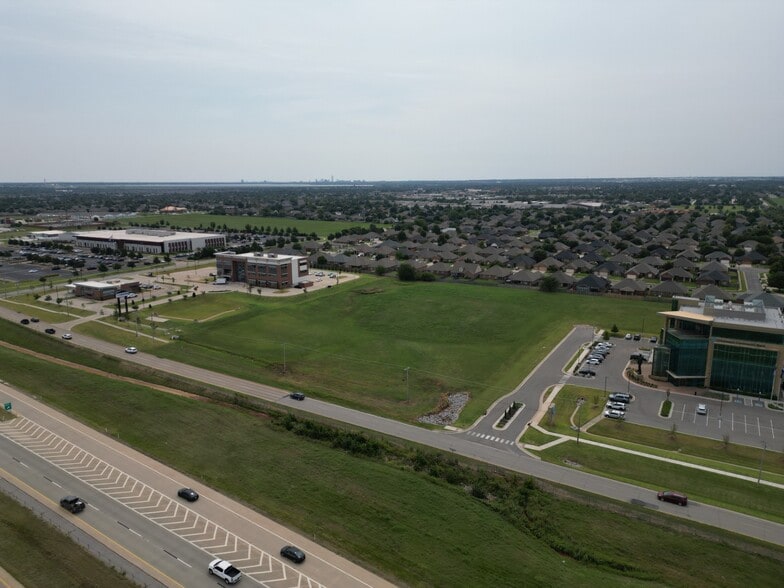 7410 W Memorial Rd, Oklahoma City, OK for sale - Primary Photo - Image 1 of 2