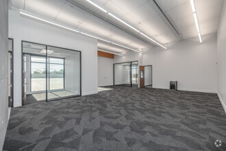 14527 San Pedro St, Gardena, CA for lease Interior Photo- Image 1 of 14