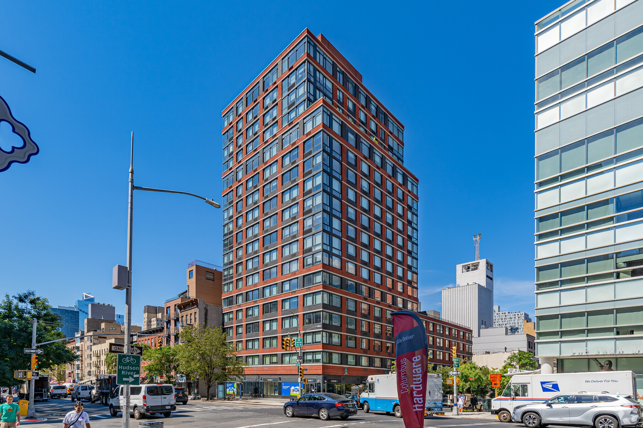 400 W 55th St, New York, NY for lease Primary Photo- Image 1 of 13