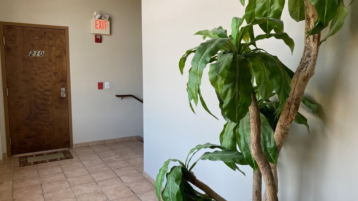 3311 N Berkeley Lake Rd NW, Berkeley Lake, GA à louer Photo intérieure- Image 1 de 13