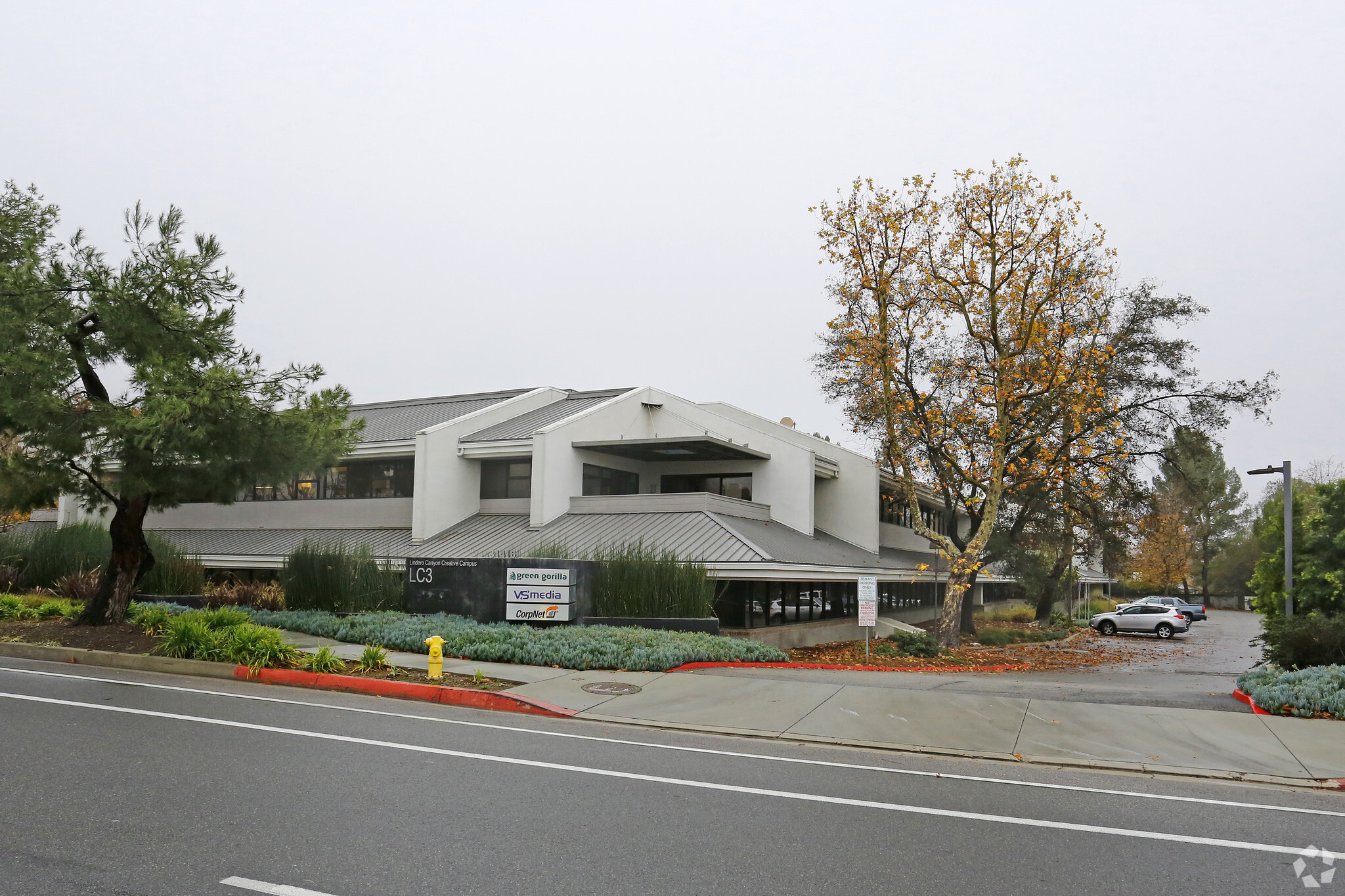 31416 Agoura Rd, Westlake Village, CA for lease Building Photo- Image 1 of 12