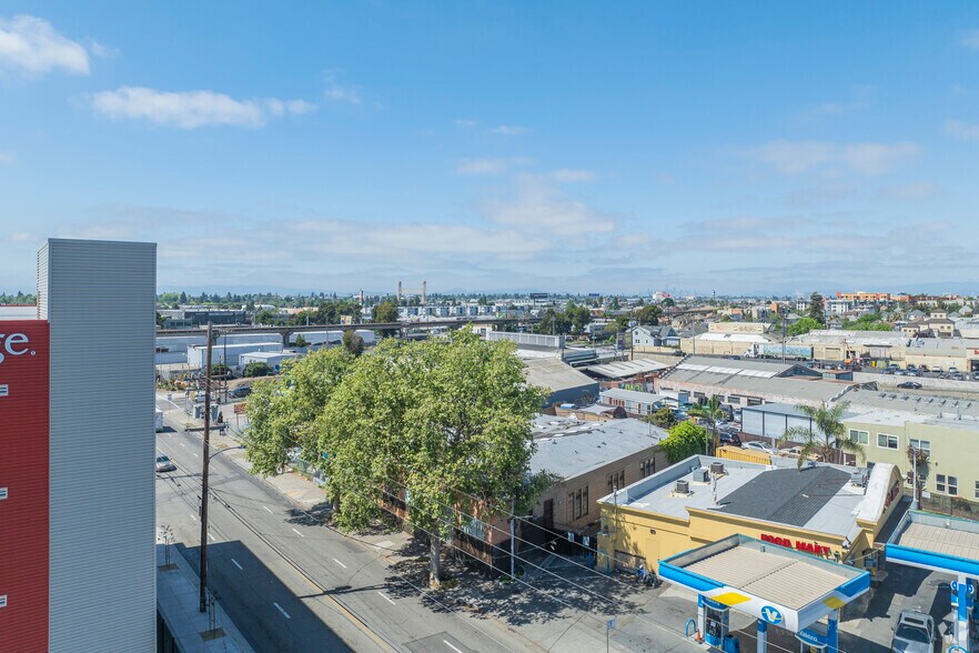 1241 High St, Oakland, CA à vendre - Aérien - Image 3 de 7