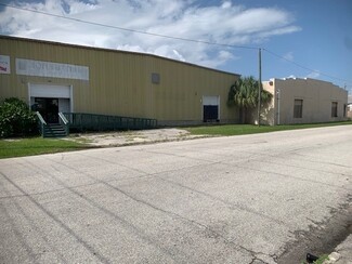 Plus de détails pour 1102-1120 N Rome Ave, Tampa, FL - Vente au détail à louer