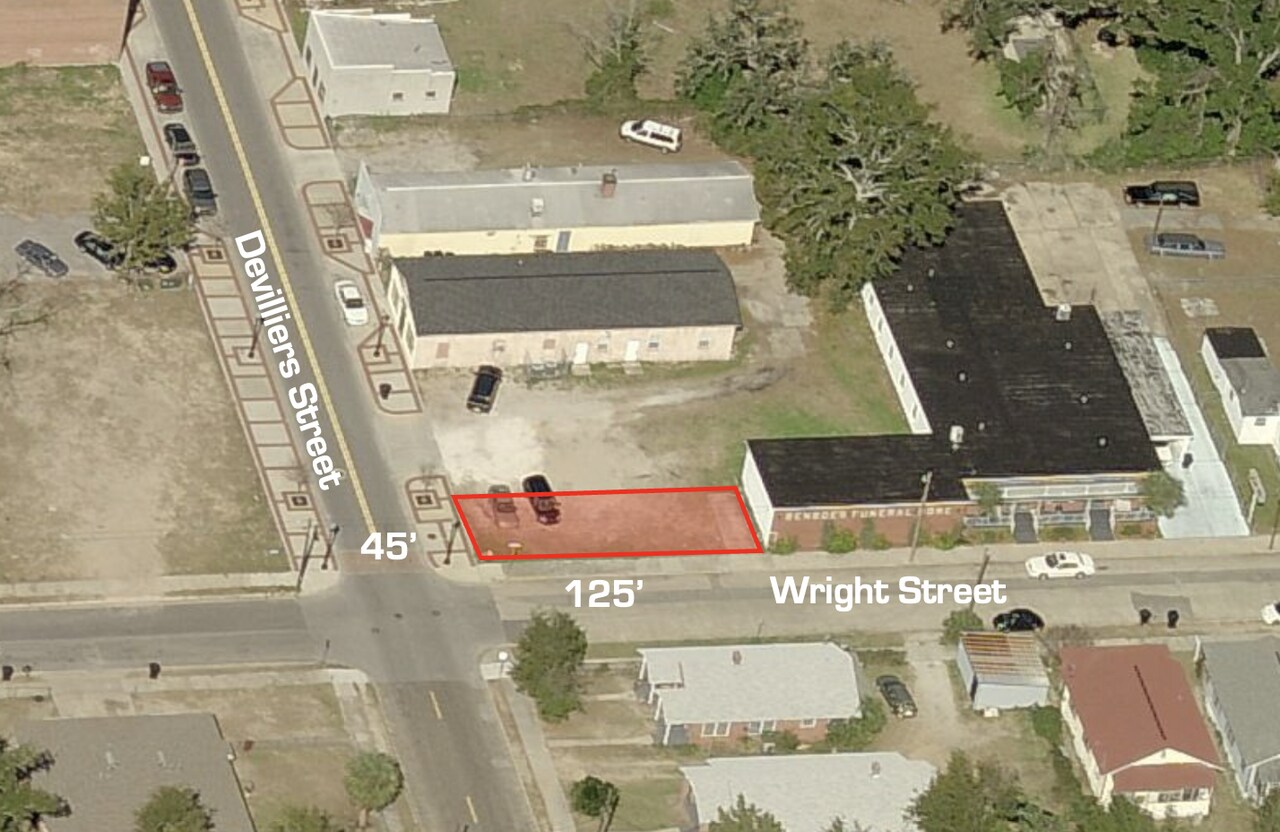 300 N Devilliers Street, Pensacola, FL for sale Aerial- Image 1 of 3