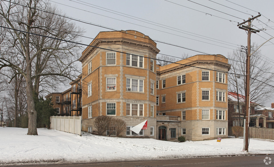 2883 Harrison Ave, Cincinnati, OH for sale - Primary Photo - Image 1 of 1