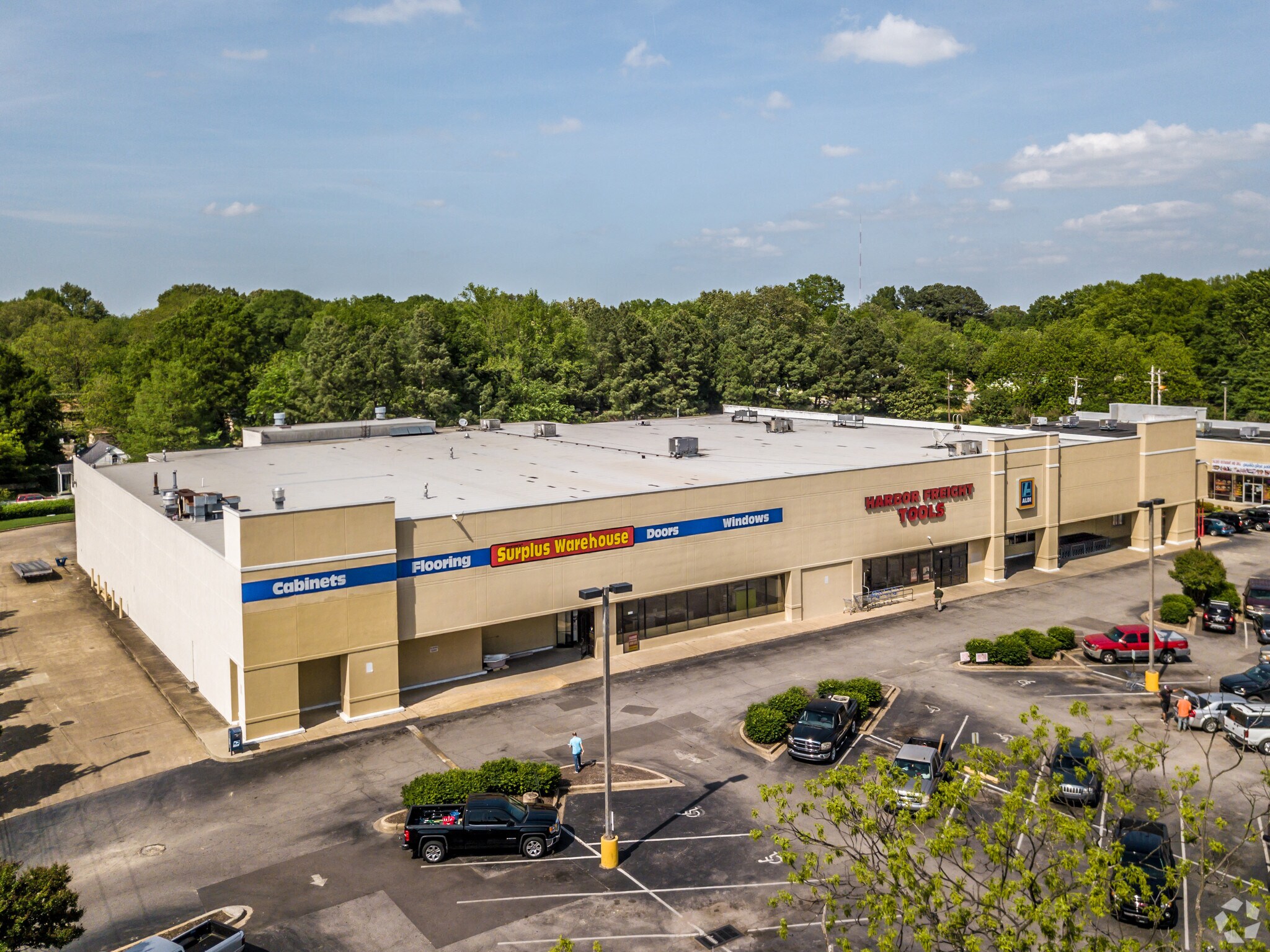 4500-4522 Summer Ave, Memphis, TN à louer Photo du bâtiment- Image 1 de 9