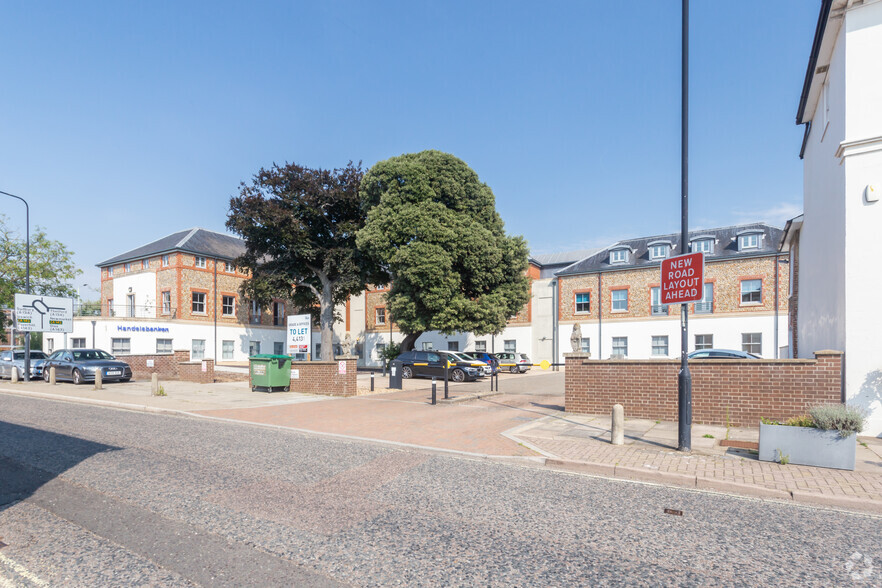 146-147 Kings Rd, Bury St Edmunds à louer - Photo principale - Image 1 de 13