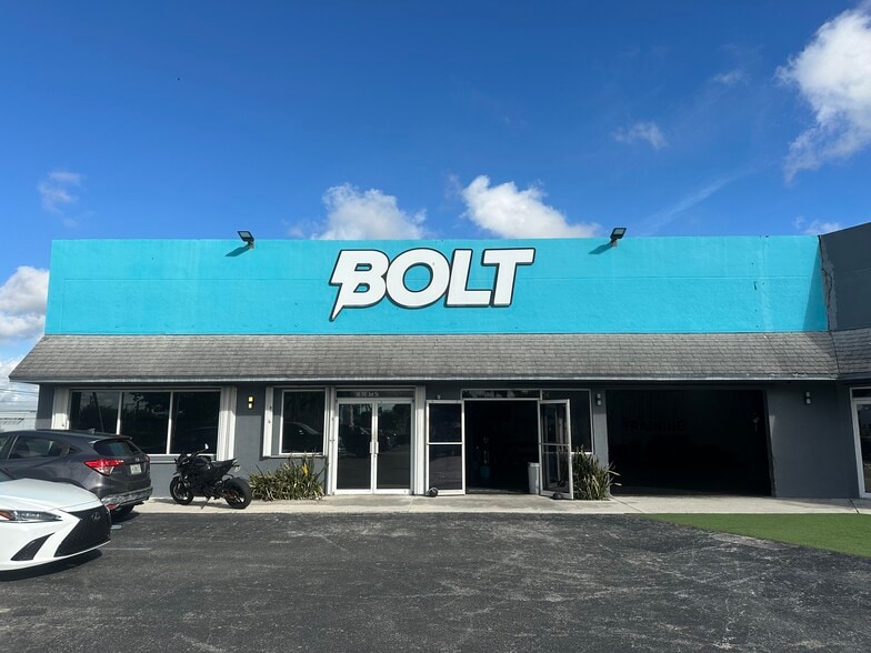 10 NE 3rd St, Florida City, FL à vendre - Photo du bâtiment - Image 2 de 19