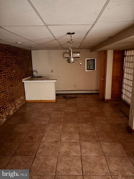 2225 Saint Paul St, Baltimore, MD for sale - Building Photo - Image 3 of 18