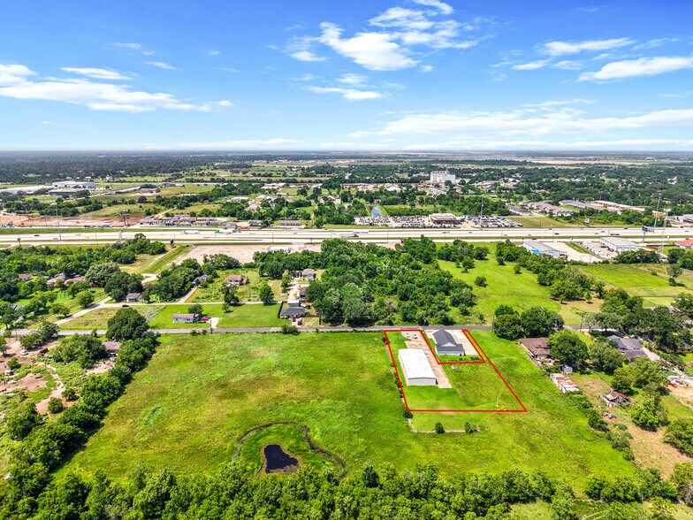 4631 11th st, Brookshire, TX à vendre - Photo du bâtiment - Image 3 de 17