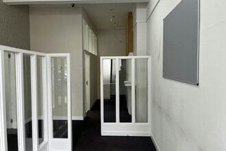 25 Sinclair Dr, Glasgow for lease Interior Photo- Image 1 of 4