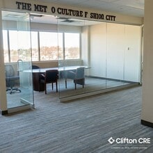 2 City Hall Plz, Rahway, NJ for lease Interior Photo- Image 1 of 4