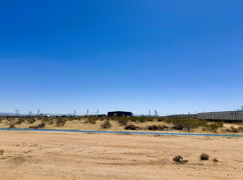 Mesa Linda Rd, Adelanto, CA for sale - Building Photo - Image 3 of 4