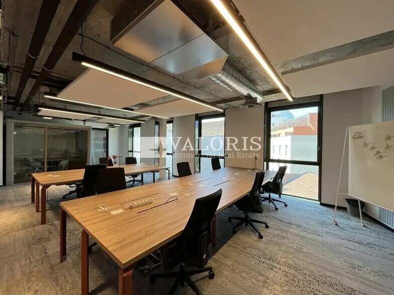 dans Lyon à vendre - Photo du bâtiment - Image 1 de 1