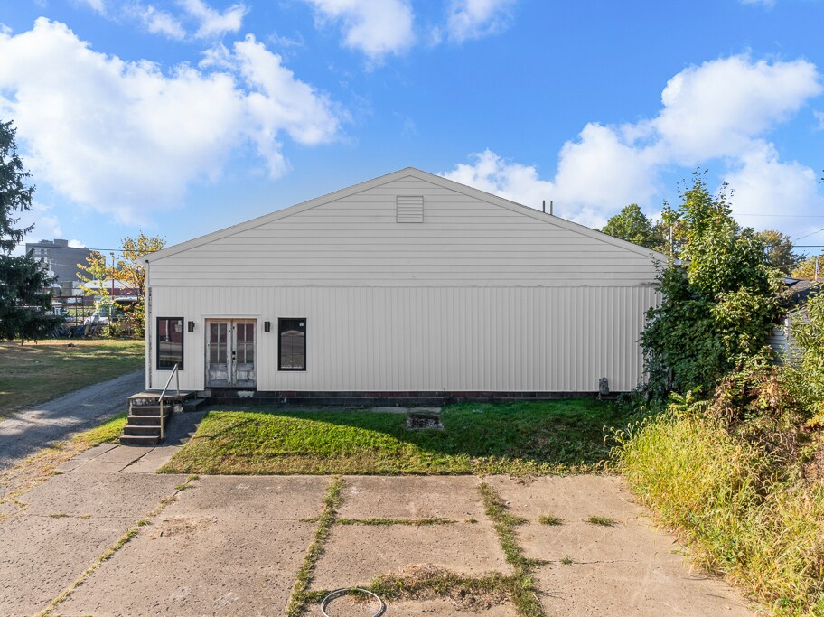 115 E Ely St, Alliance, OH à vendre Photo du bâtiment- Image 1 de 42