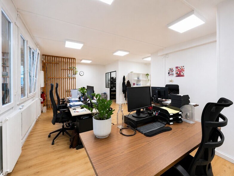 6 Rue Jean-Marie Jégo, Paris for lease - Interior Photo - Image 3 of 6