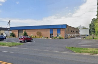 Plus de détails pour 2703 River Rd, Cinnaminson, NJ - Industriel à louer