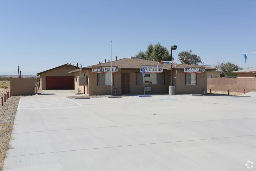 3968 Adobe Rd, Twentynine Palms, CA à vendre - Photo principale - Image 1 de 1