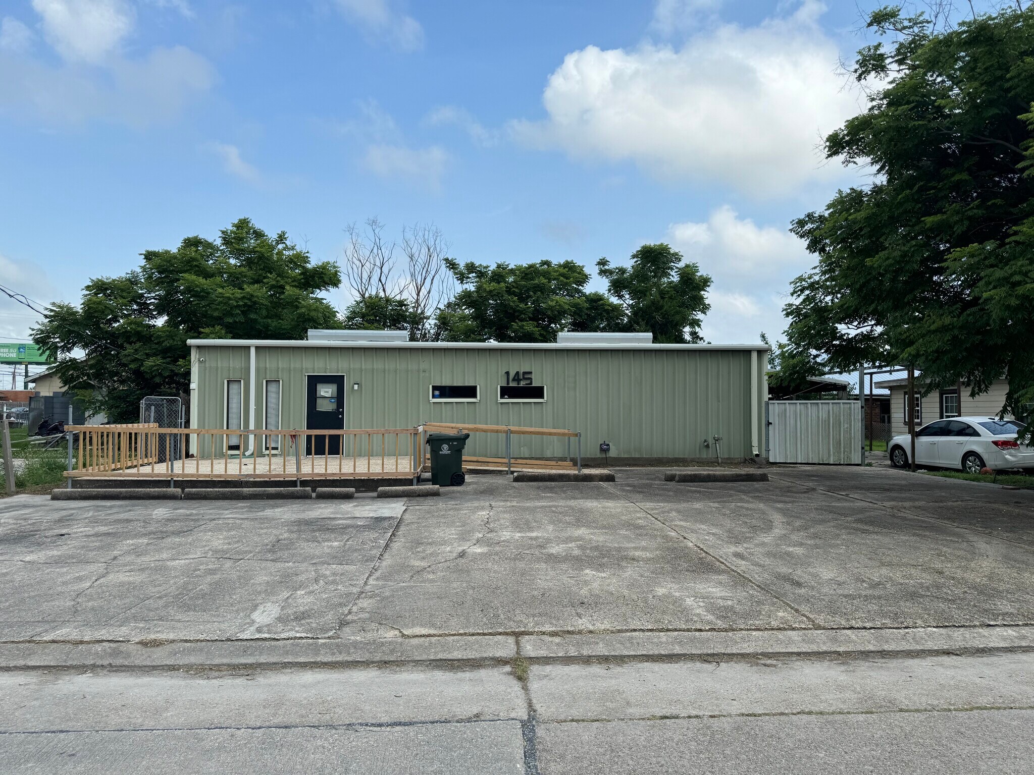 145 Agnes St, Houma, LA à vendre Photo principale- Image 1 de 13