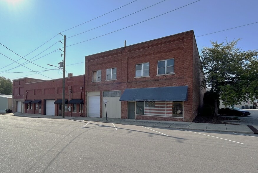 116 W Vance St, Zebulon, NC for sale - Building Photo - Image 1 of 3