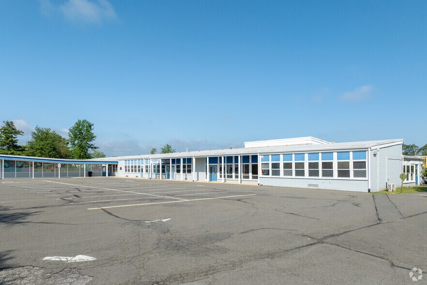 1417 Route 179, Lambertville, NJ à louer - Photo principale - Image 1 de 20