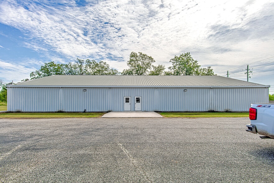 1719 Huffman-Eastgate Rd, Huffman, TX for sale - Building Photo - Image 3 of 16