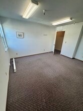 799 Main St, Half Moon Bay, CA for lease Interior Photo- Image 2 of 14