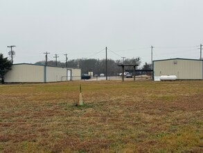 309 S US Highway 69, Trenton, TX à louer Photo du bâtiment- Image 1 de 17